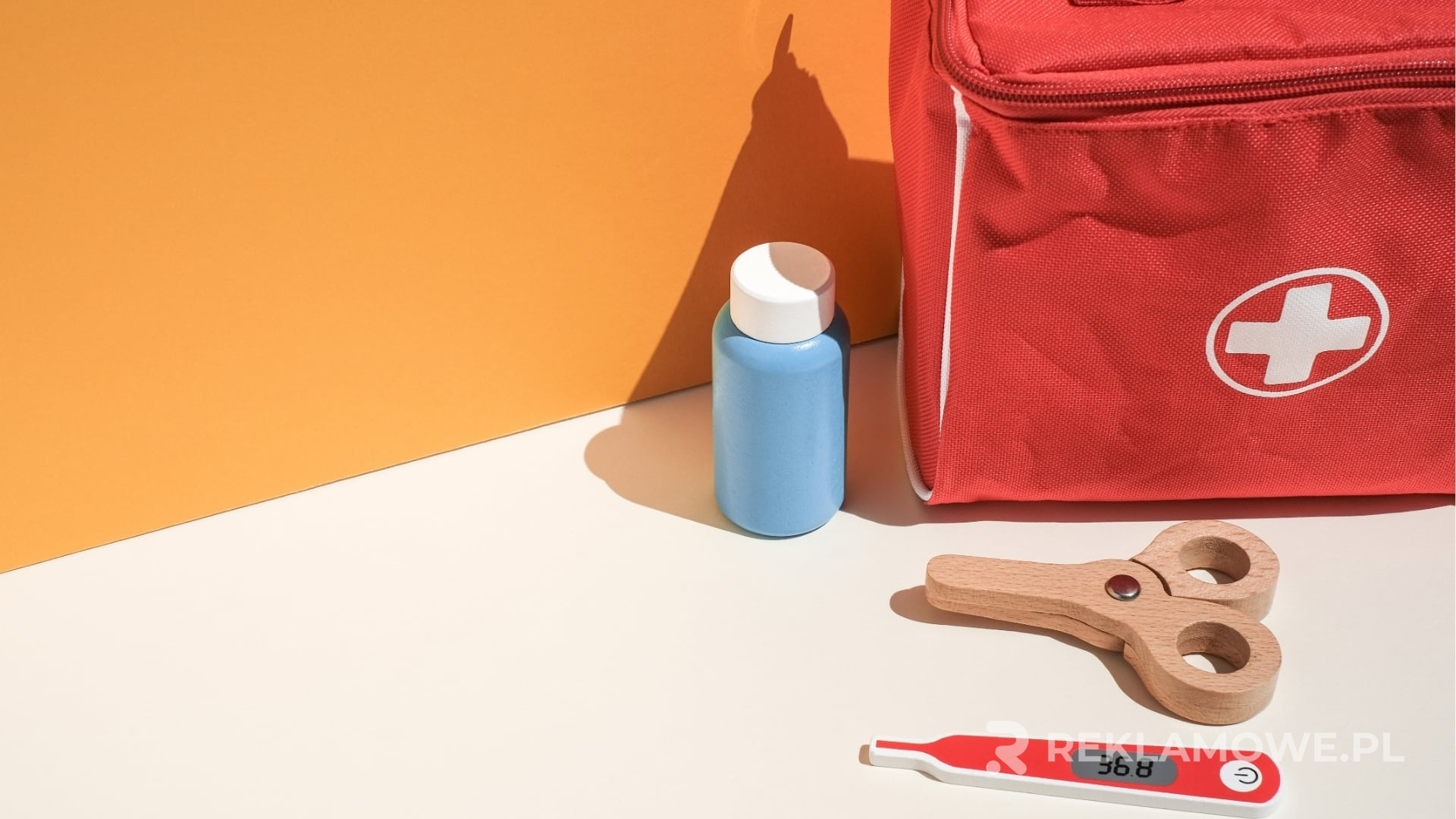 Termometry reklamowe – idealny prezent dla klientów Personalizowane termometry jako prezent dla klientów