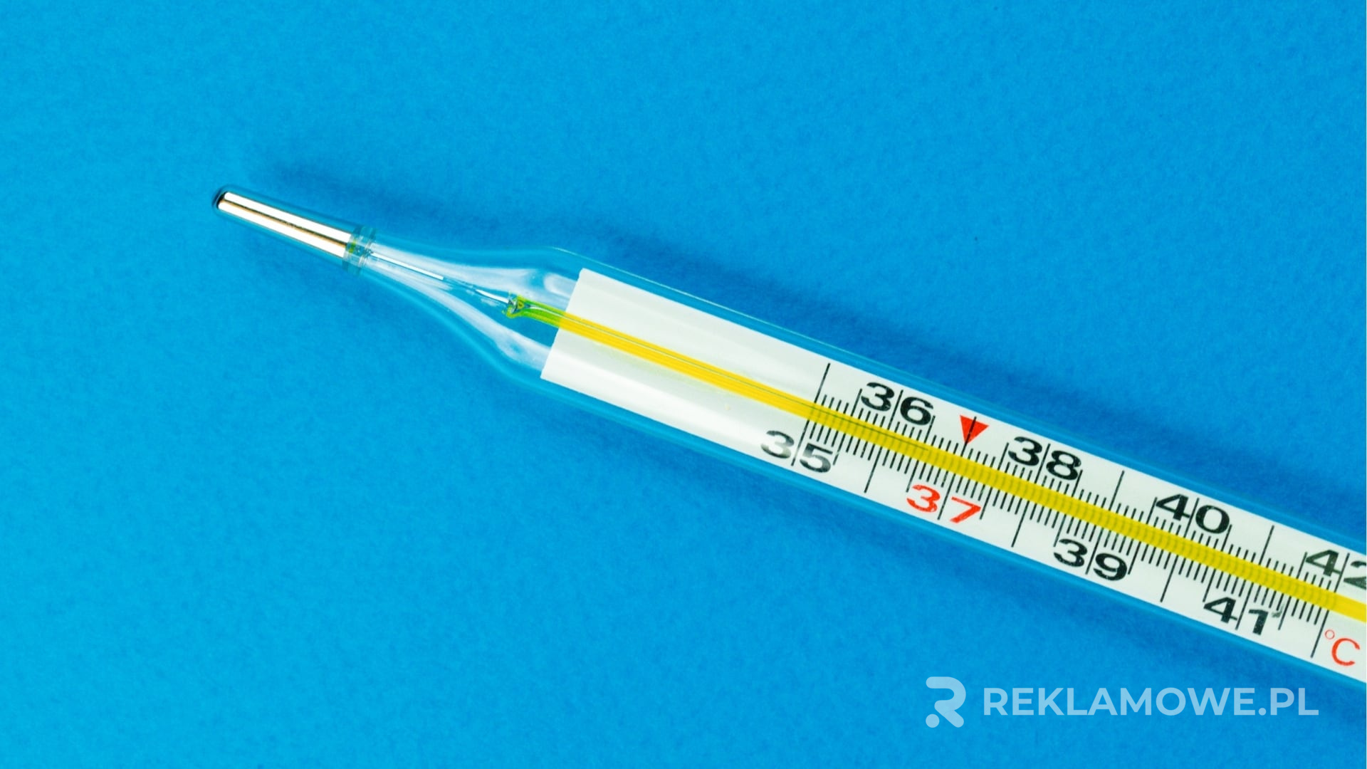 Innowacyjne zastosowanie termometrów reklamowych